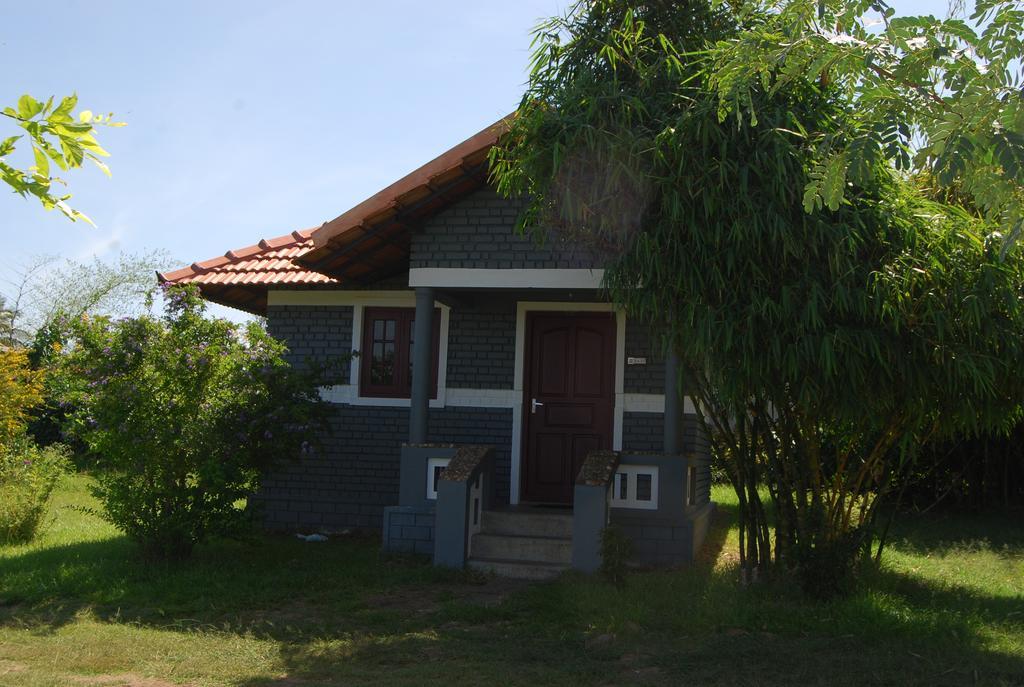 Chalets Resort Masinagudi Ooty Luaran gambar